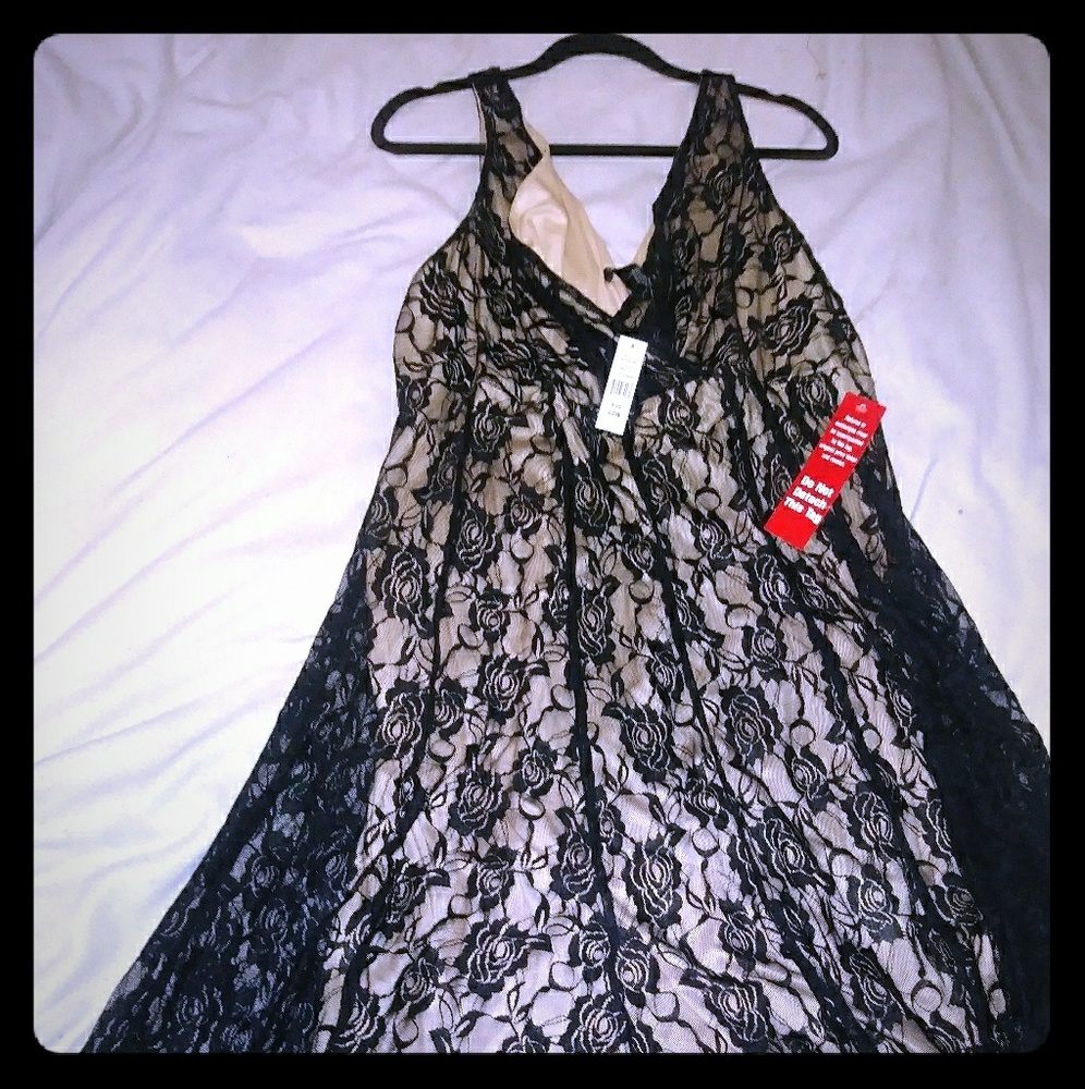 Black lace rose dress